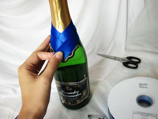 Как украсить шампанское на новый год мк